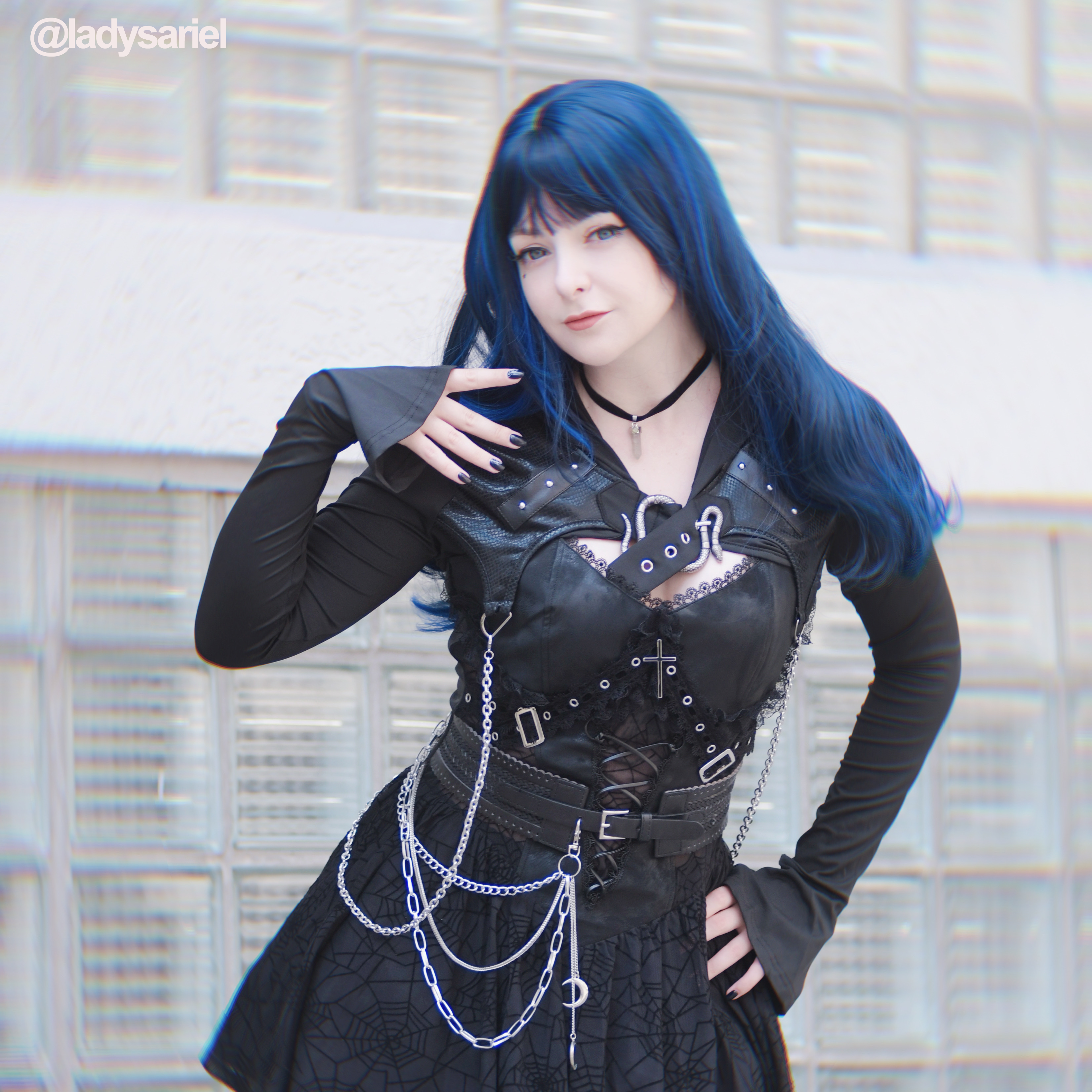 Lolita Black Mixed Blue Long Curly Cosplay Wigs