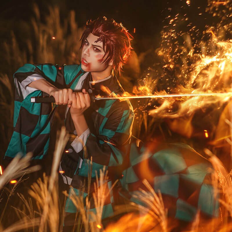 Demon Slayer Kimetsu no Yaiba Tanjirou Kamado Short Wine Red Men Cosplay Wigs - lemailwigs