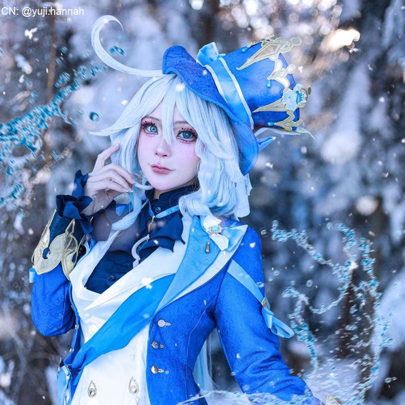 [In Stock] Genshin Impact Furina Silver Mixed Blue Cosplay Wig - lemailwigs