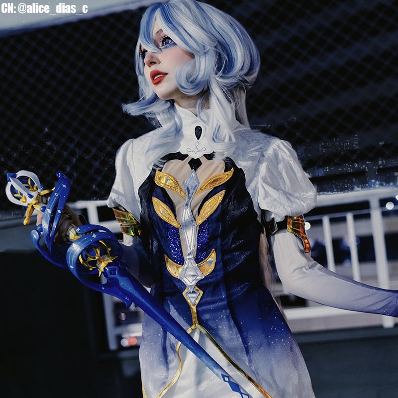 [In Stock] Genshin Impact Furina Silver Mixed Blue Cosplay Wig - lemailwigs